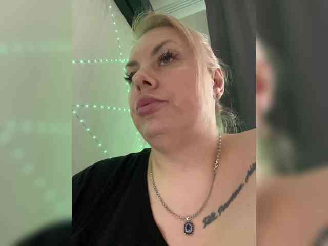 RobinLili Live Webcam on BongaCams