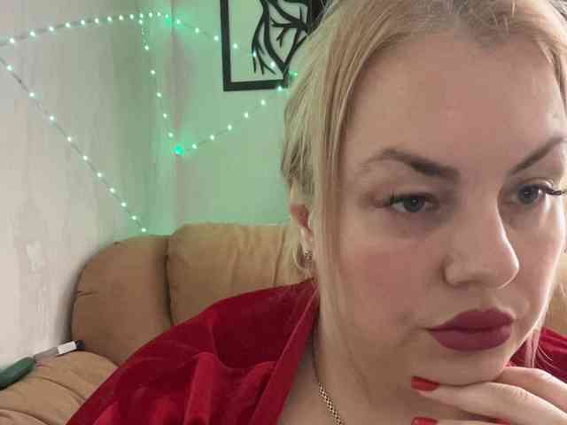 RobinLili webcam