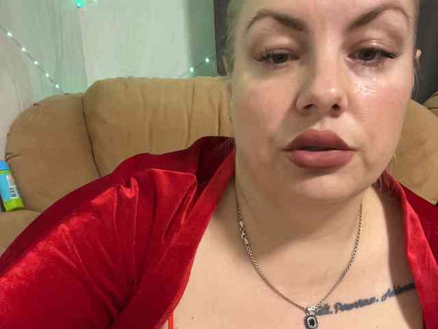 RobinLili webcam