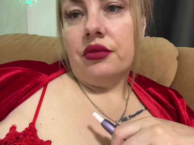 RobinLili webcam