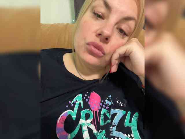 RobinLili webcam