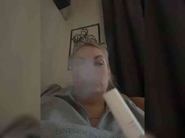 RobinLili webcam