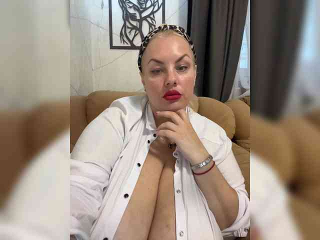 RobinLili webcam