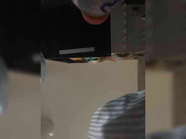 RobinLili webcam