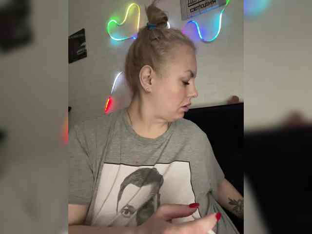 RobinLili webcam