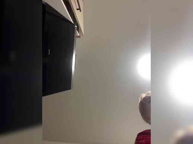 RobinLili webcam