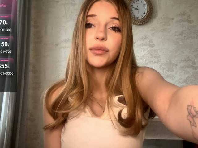 видео DeettaSkow