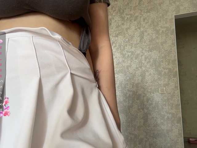 DeettaSkow live webcam show