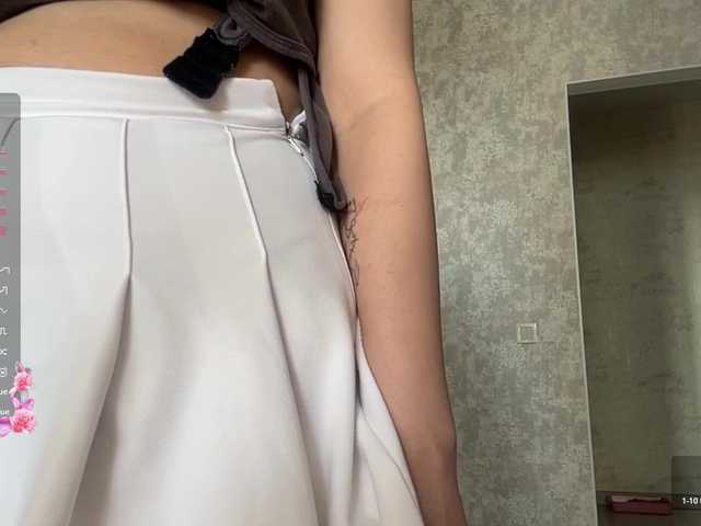 DeettaSkow live webcam show