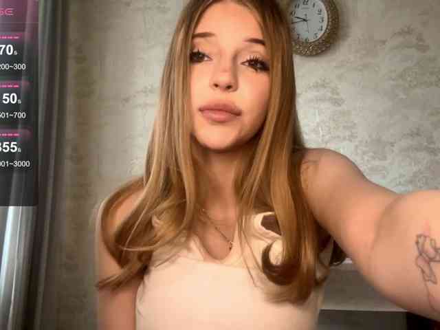 DeettaSkow webcam