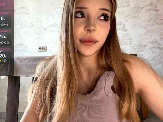 DeettaSkow webcam