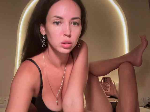 GoddessLaVitaBella webcam