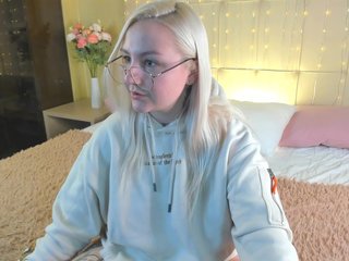 Debbie-Taylor Porn Show
