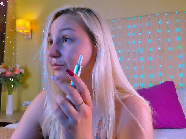 Debbie-Taylor live cam on BongaCams