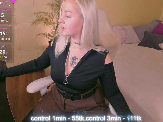 Debbie-Taylor live cam on BongaCams