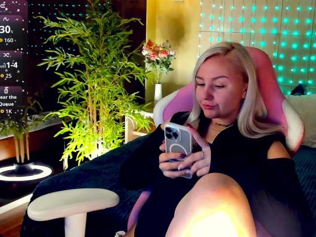 Debbie-Taylor live cam on BongaCams
