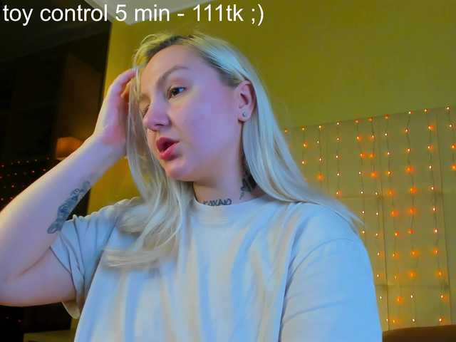 Debbie-Taylor's BongaCams show and profile