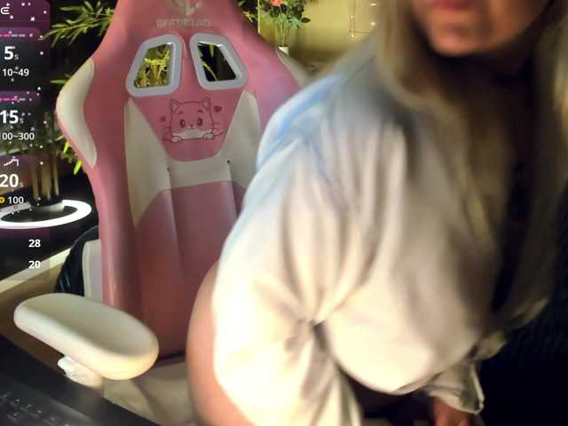 Debbie-Taylor live cam on BongaCams