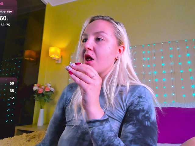 Debbie-Taylor live cam on BongaCams