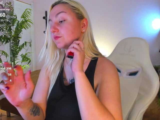 Debbie-Taylor live cam on BongaCams