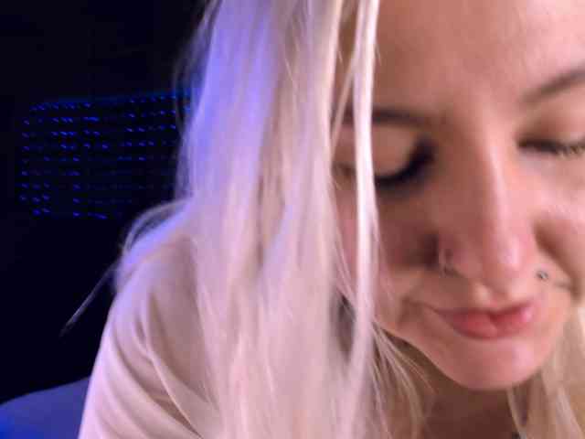 Debbie-Taylor webcam
