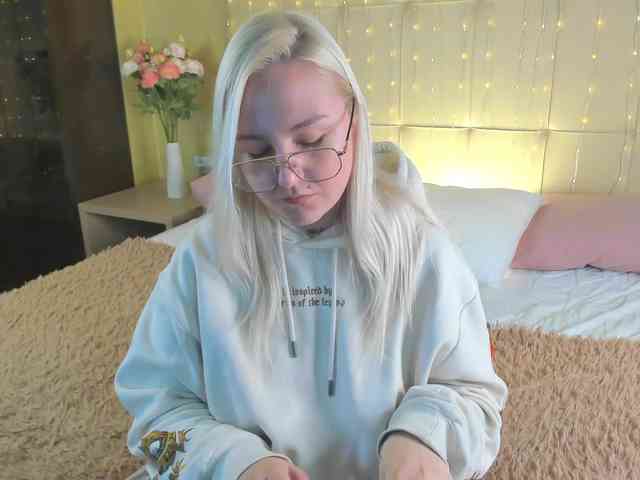 Debbie-Taylor webcam