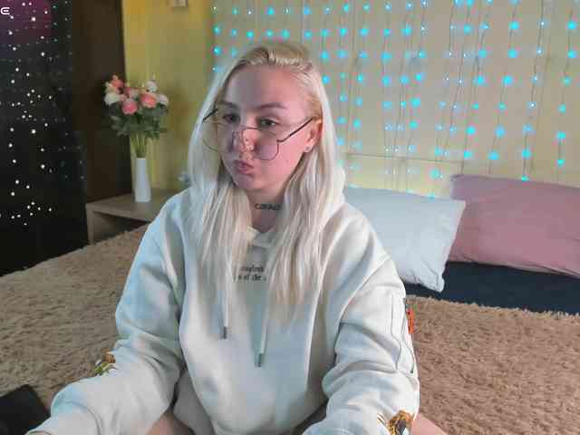 Debbie-Taylor webcam