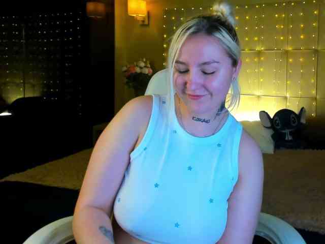 Debbie-Taylor webcam