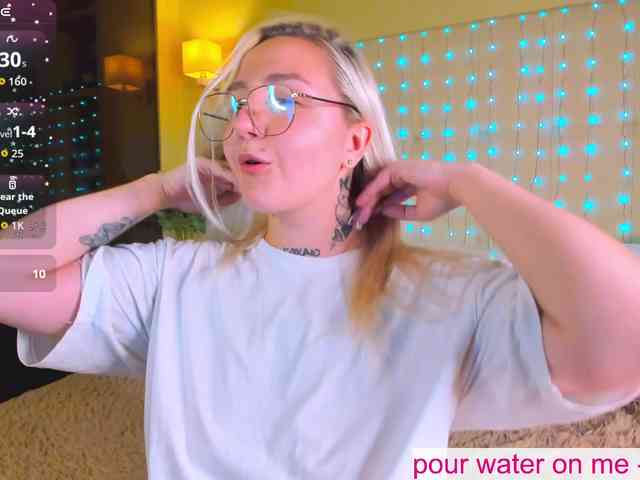 Debbie-Taylor webcam