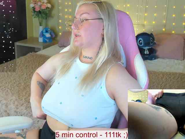 Debbie-Taylor webcam