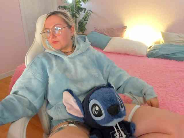 Debbie-Taylor webcam