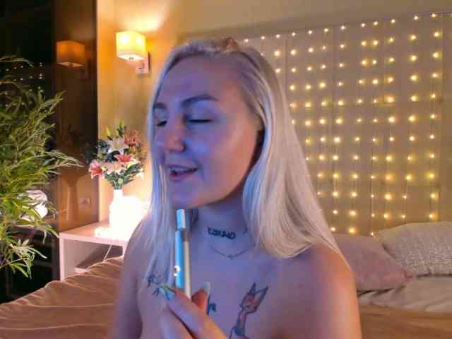 Debbie-Taylor webcam