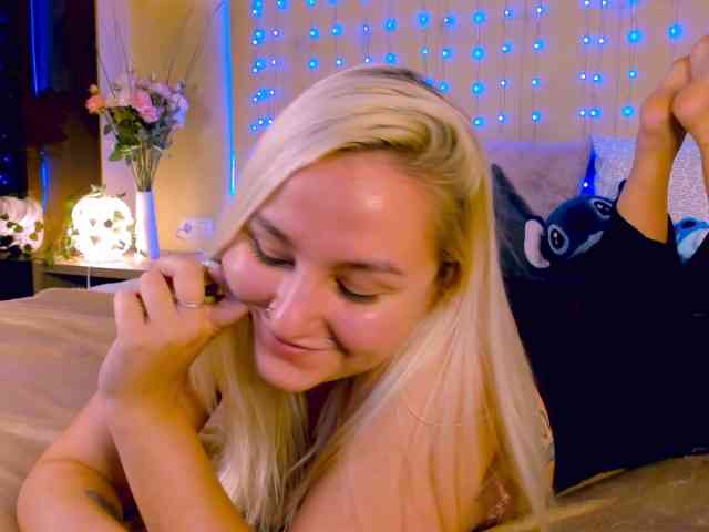 Debbie-Taylor webcam