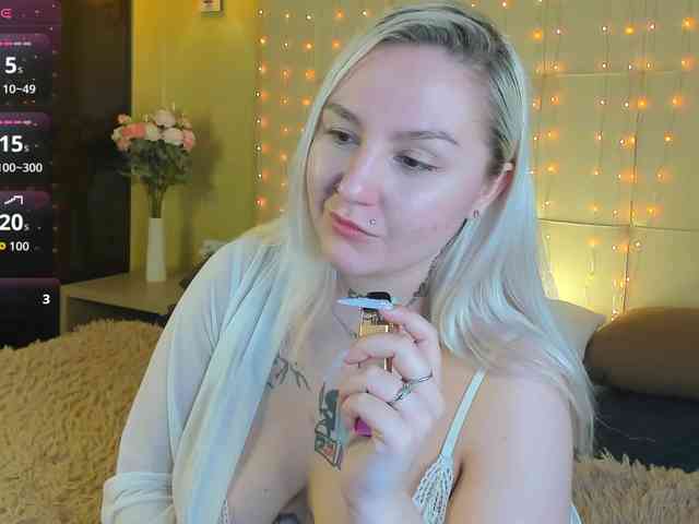 Debbie-Taylor webcam