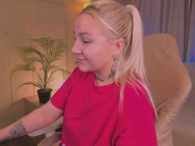 Debbie-Taylor webcam