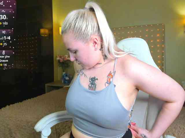 Debbie-Taylor webcam