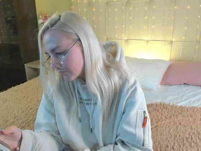 Debbie-Taylor webcam