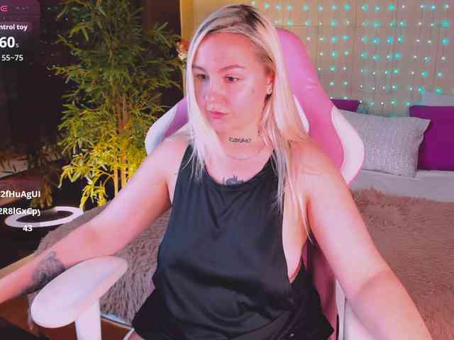 Debbie-Taylor webcam