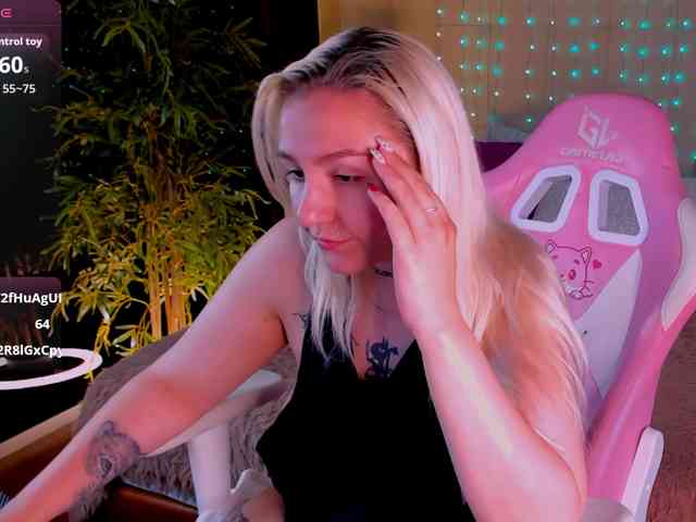 Debbie-Taylor webcam