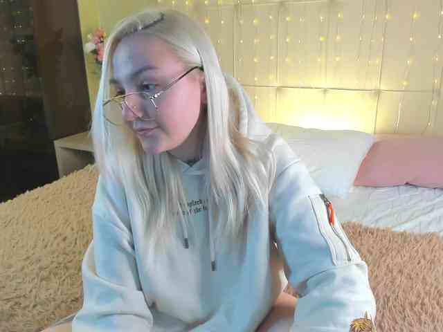 Debbie-Taylor webcam