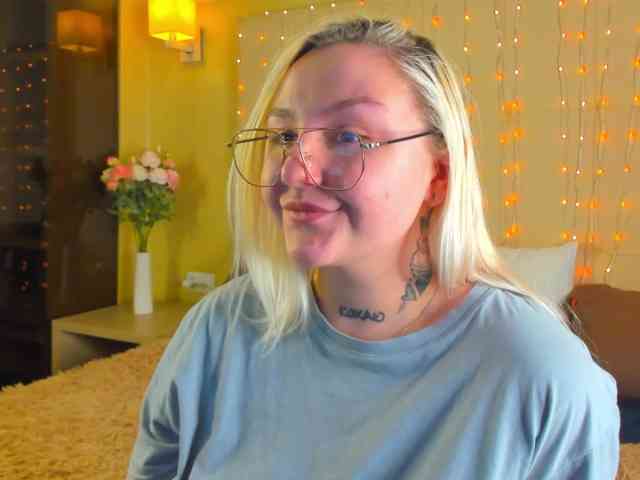 Debbie-Taylor webcam