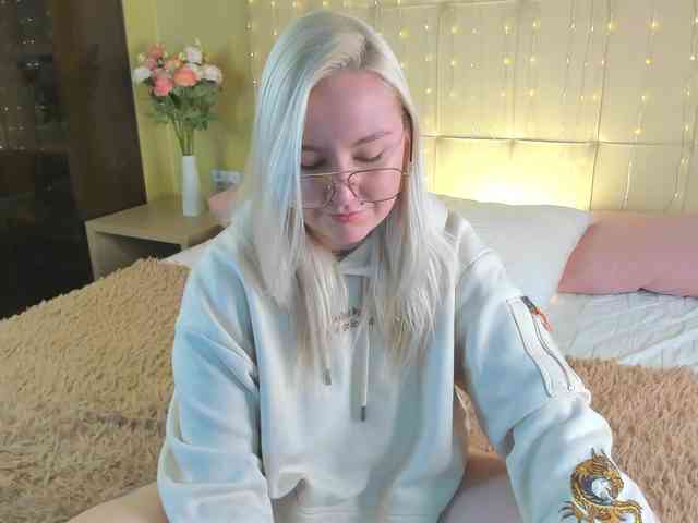 Debbie-Taylor webcam