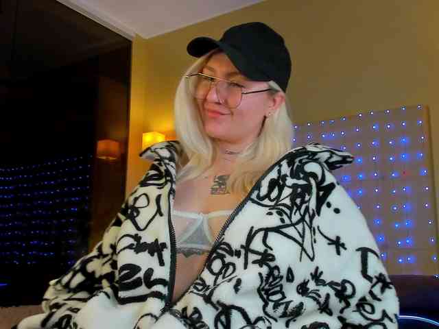 Debbie-Taylor webcam