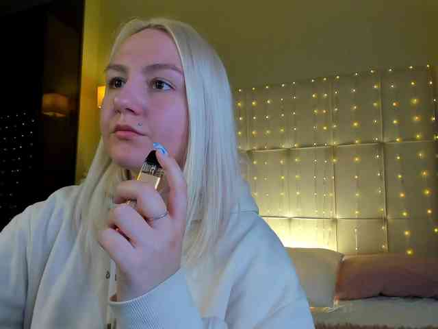 Debbie-Taylor webcam