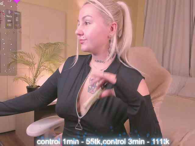 Debbie-Taylor webcam