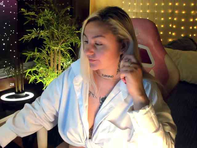 Debbie-Taylor Live Webcam on BongaCams