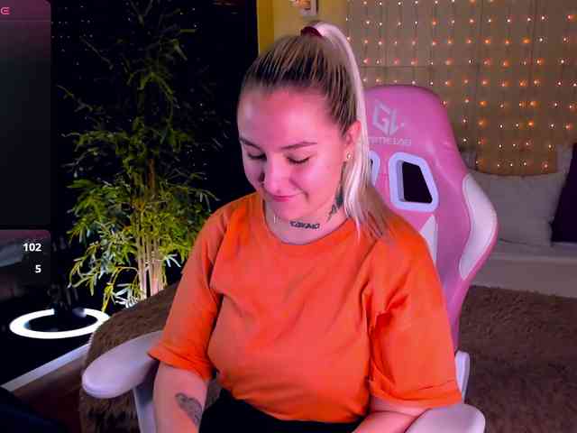Debbie-Taylor webcam