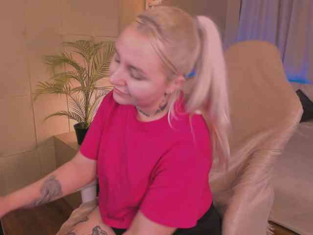 Debbie-Taylor webcam