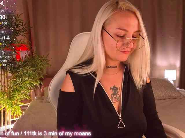 Debbie-Taylor webcam