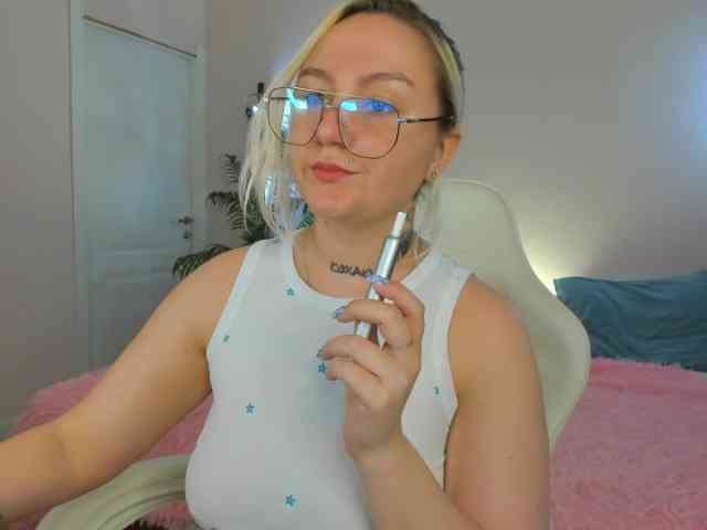 Debbie-Taylor webcam